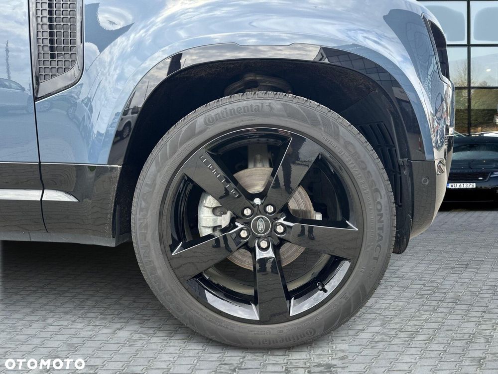 Land Rover Defender - 9