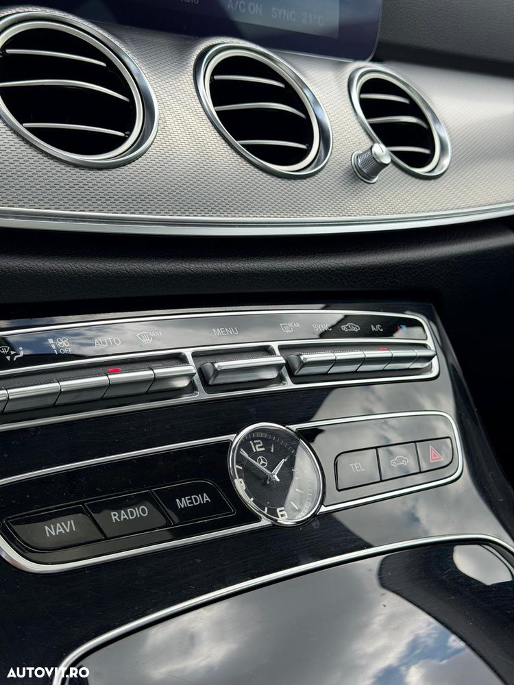 Mercedes-Benz E 220 d 9G-TRONIC - 22