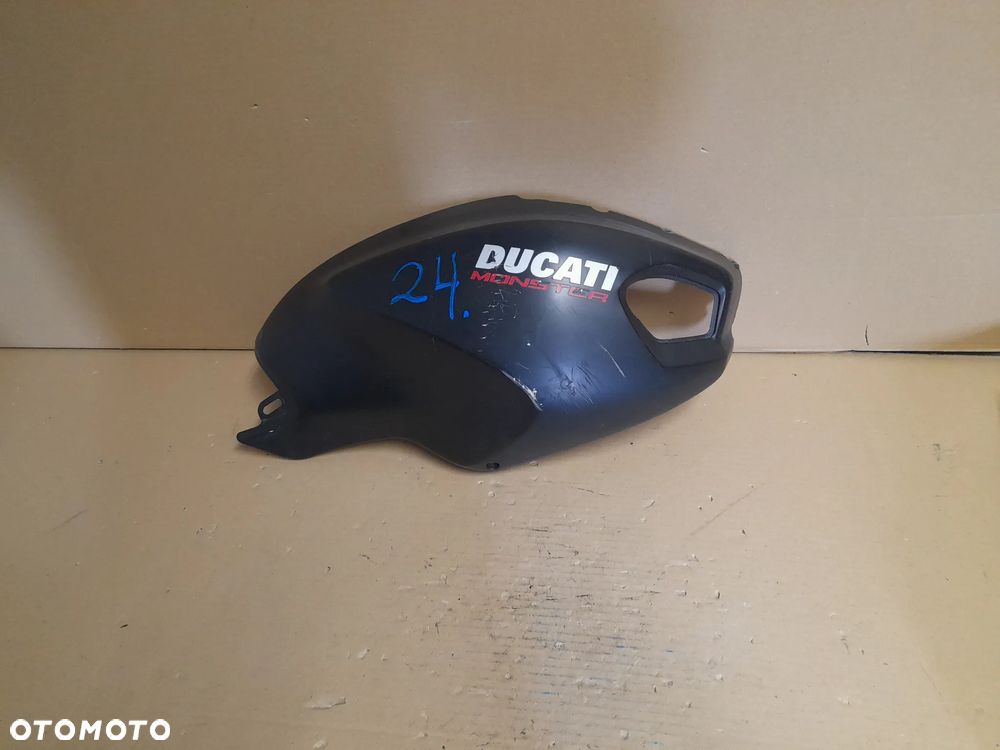 = DUCATI MONSTER 696 796 09- nakładka owiewka prawa - 1