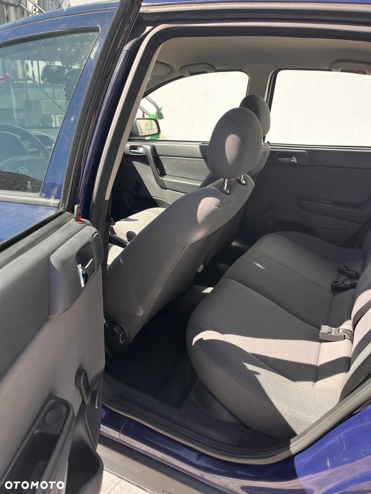 Opel Astra - 8