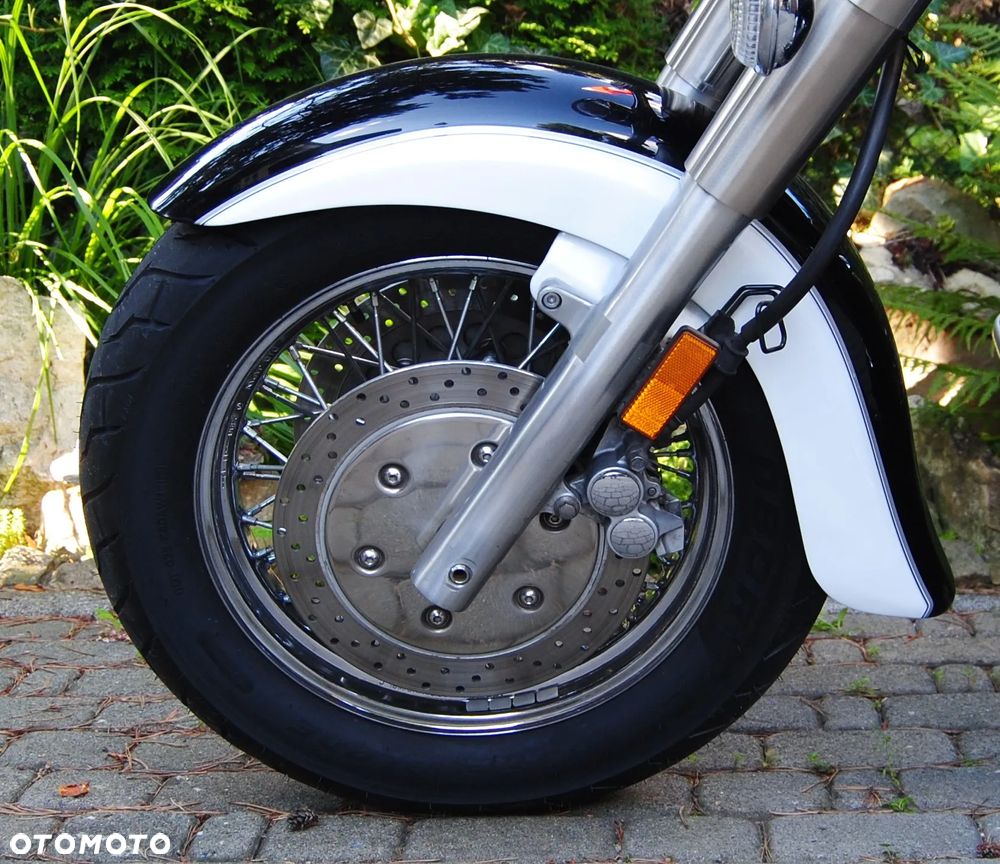 Yamaha Road Star - 17