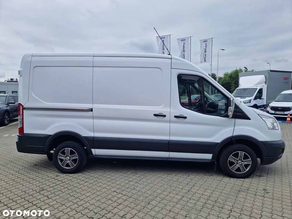 Ford transit Trend - 10
