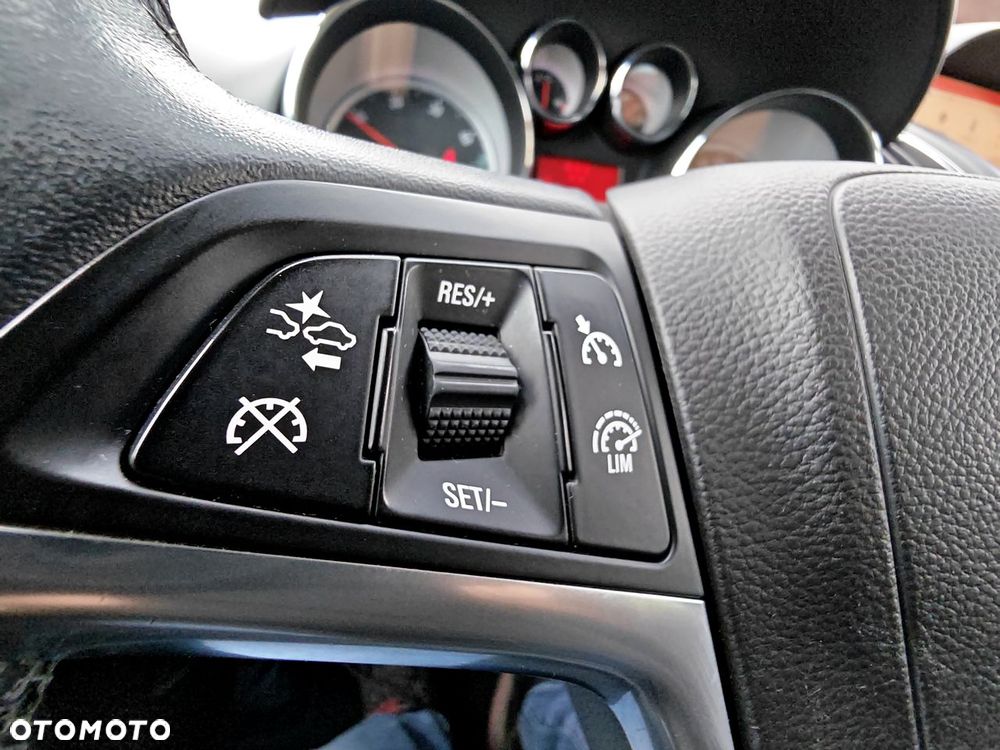 Opel Zafira 2.0 CDTI Cosmo S&S - 40
