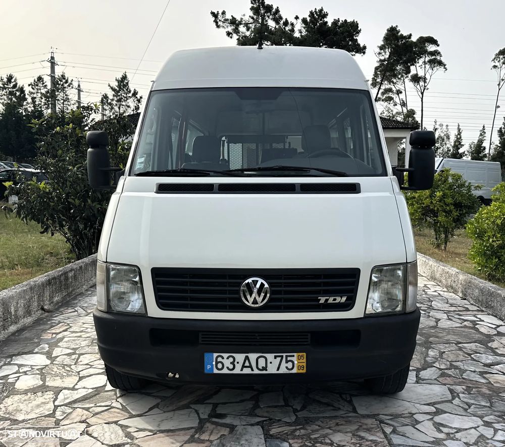 VW LT 35 2.5 TDI 9L/CADEIRA DE RODAS COM PLATAFORMA ELEVATORIA - 3