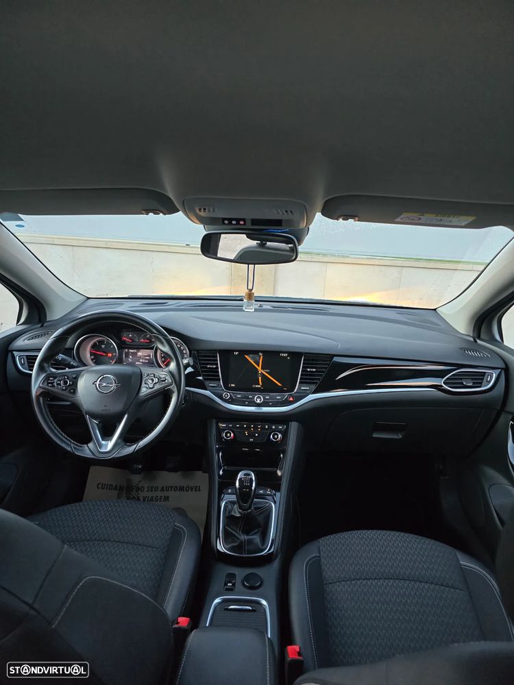 Opel Astra 1.6 CDTI Dynamic Sport S/S - 24