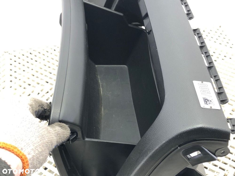 SCHOWEK PASAŻERA - 45.00 PLN - CHEVROLET ORLANDO (J309) 2010 - 2022 1.8 104 kW [141 KM] benzyna - 2