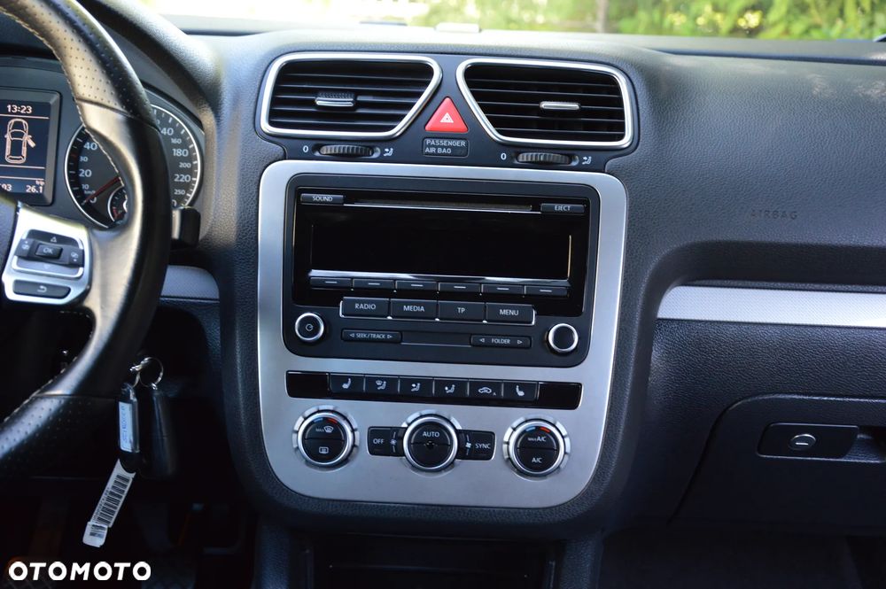 Volkswagen Scirocco - 33