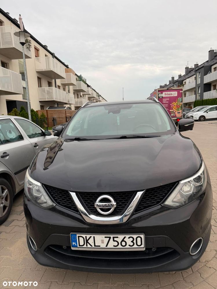 Nissan Qashqai 1.6 DCi 4x4 Tekna - 2