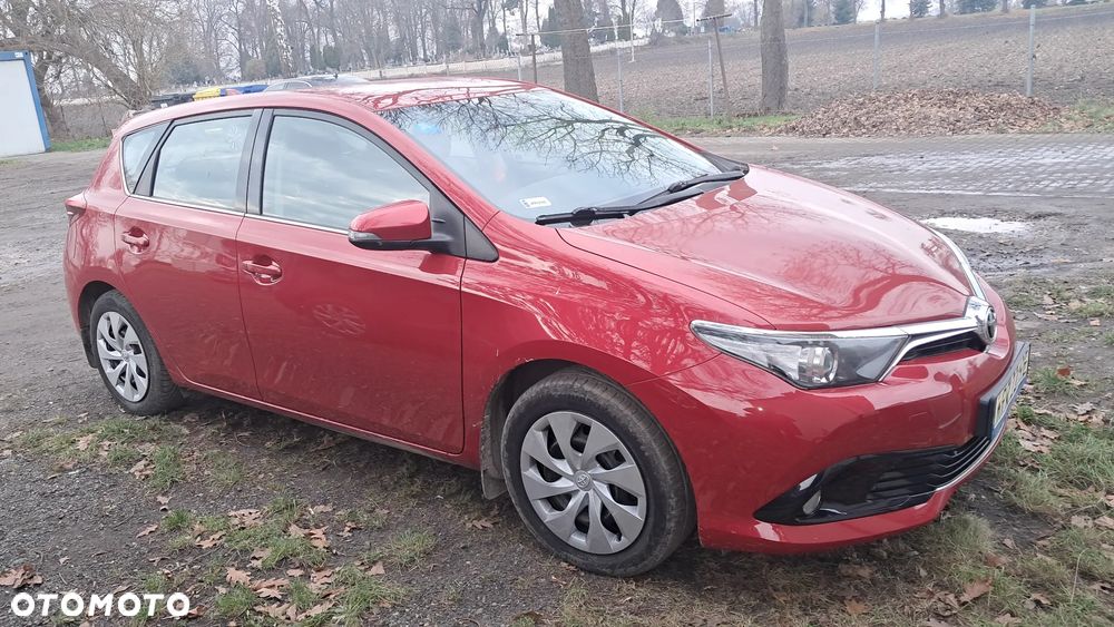 Toyota Auris 1.6 Comfort - 1
