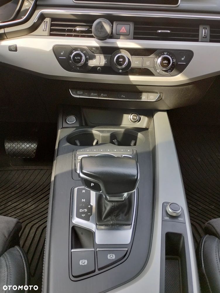 Audi A4 Allroad 45 TFSI Quattro S tronic - 22