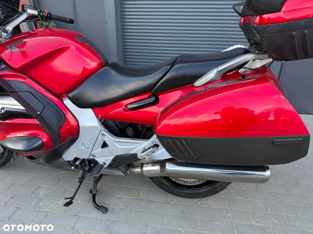Honda ST - 28