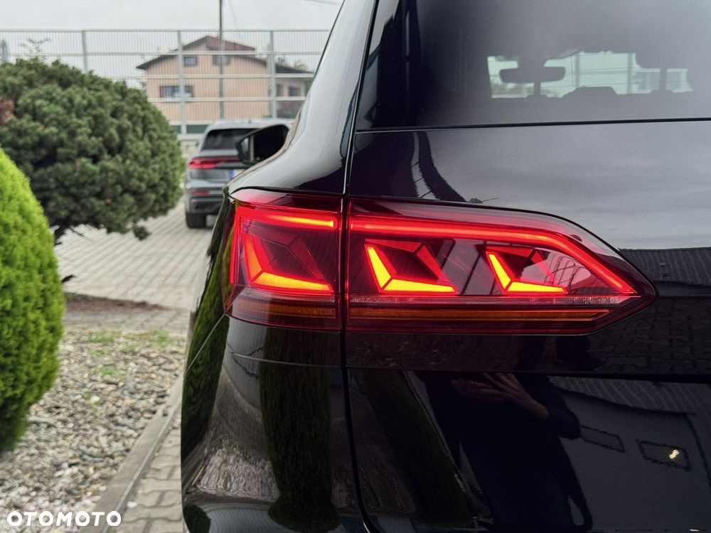Volkswagen Touareg - 14