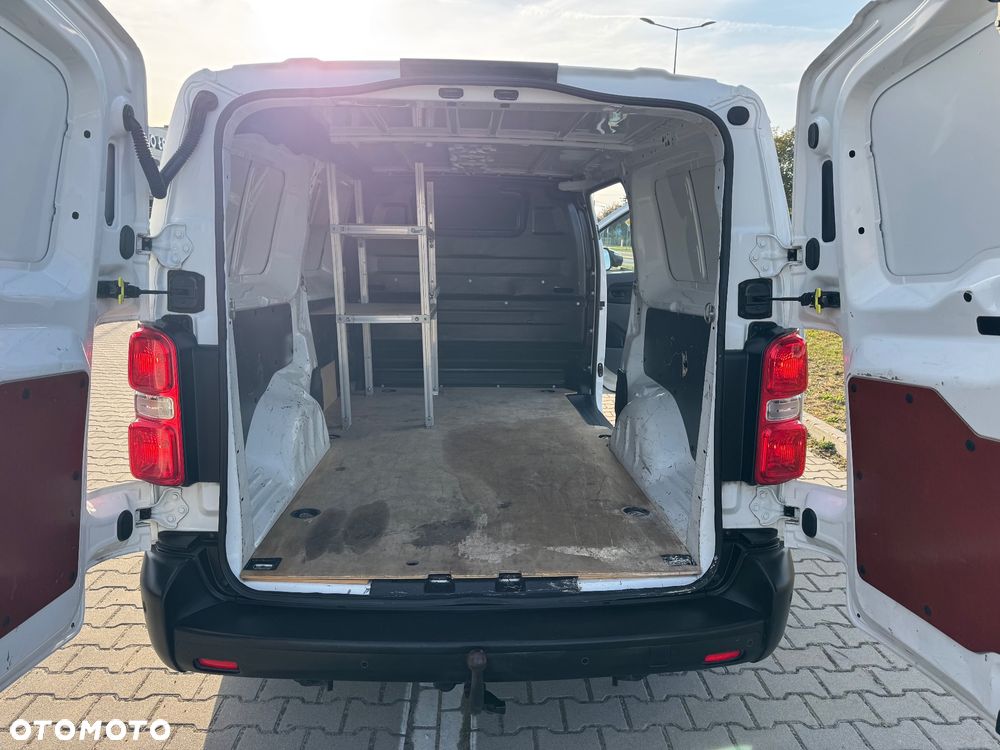 Opel Vivaro - 18
