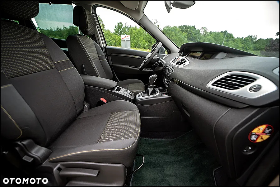 Renault Scenic 2.0 16V 140 CVT Dynamique - 19