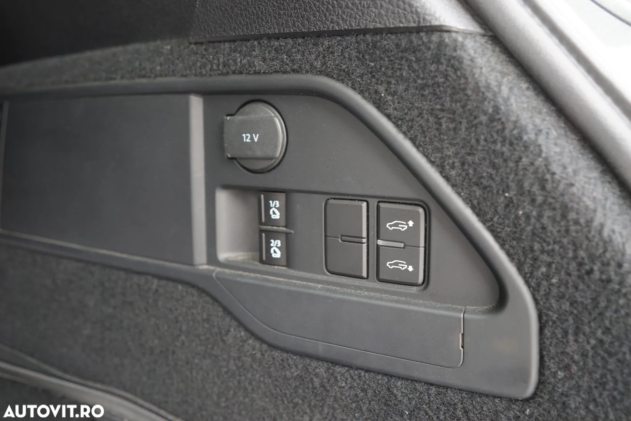 Volkswagen Touareg V6 TDI BMT Supreme Plus - 37