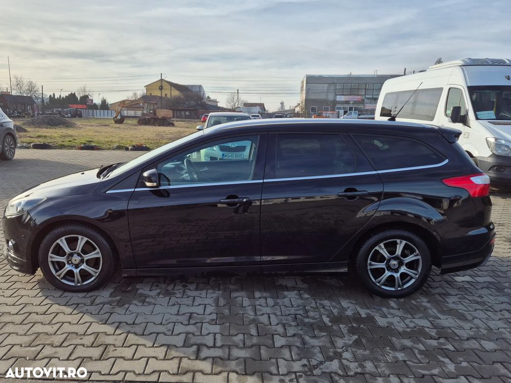 Ford Focus 1.6 TDCI ECOnetic 88g Start-Stopp-System Titanium - 4