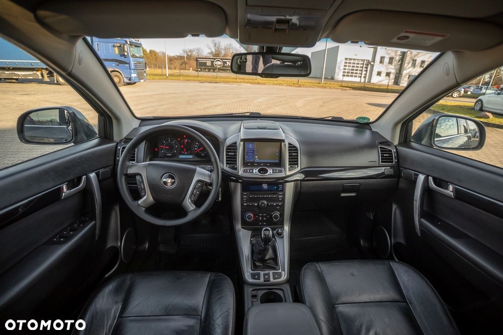 Chevrolet Captiva 2.2 4WD LTZ - 17