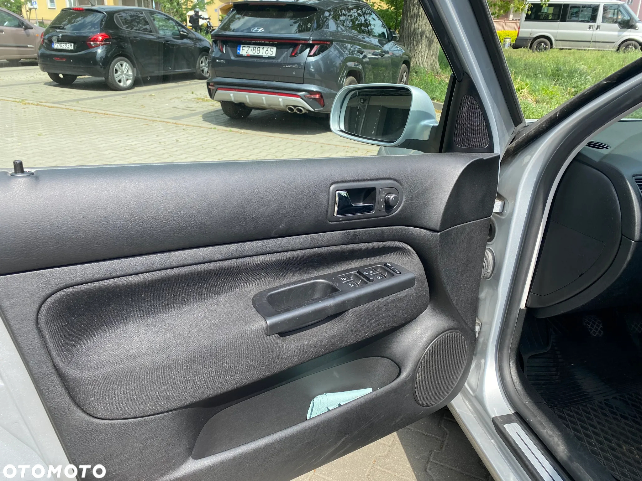 Volkswagen Golf 1.9 TDI DPF Trendline - 13
