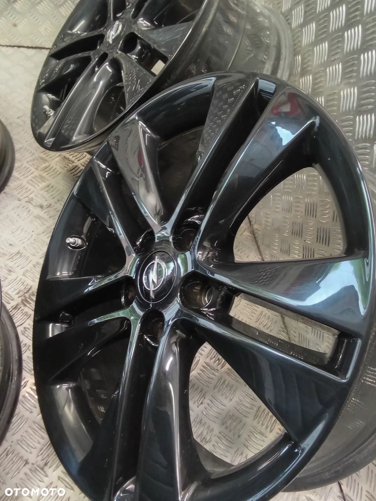 Felgi Opel Insignia B Astra J Vectra C Zafira Tourer 8Jx18 et46 5x115 CZUJNIKI - 8