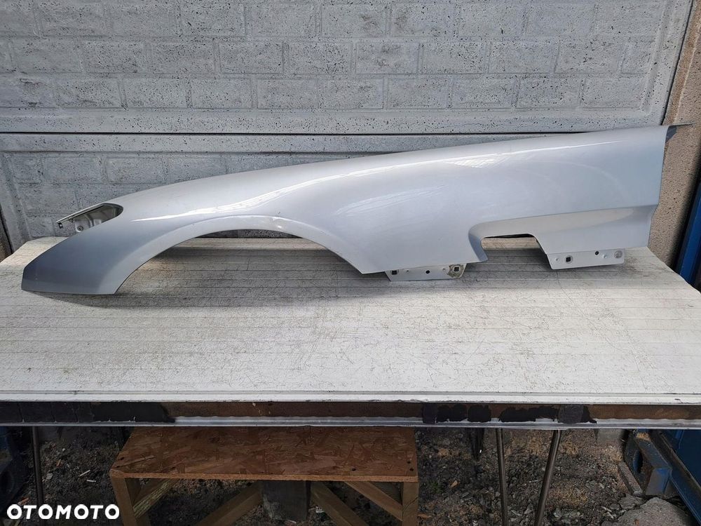 MERCEDES SLS 197 W197 BŁOTNIK PRZEDNI LEWY ORYGINAŁ