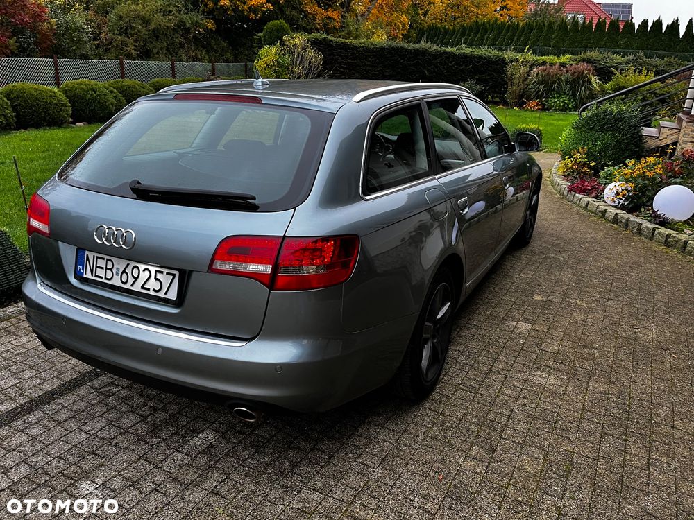 Audi A6 Avant 2010 photo 3