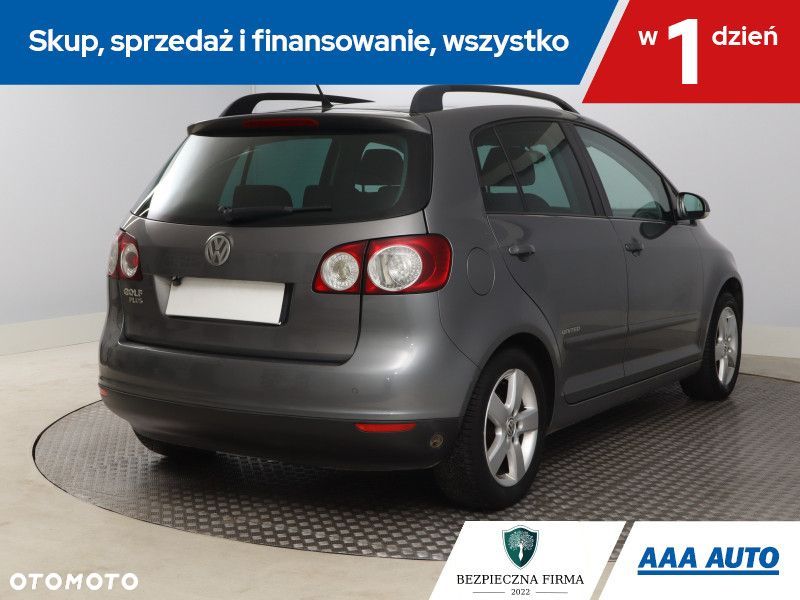 Volkswagen Golf Plus - 7