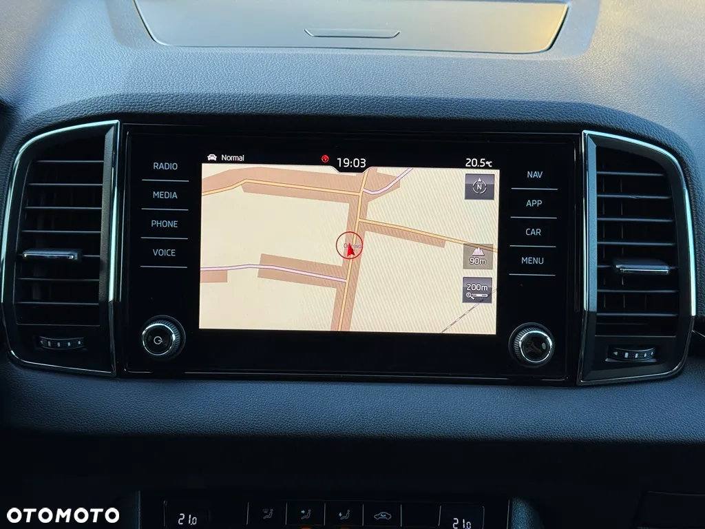 Skoda Karoq 1.5 TSI DSG Sportline - 23
