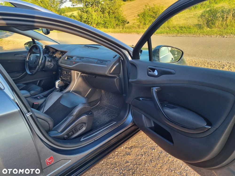 Citroën C5 HDi 135 FAP Exclusive - 16