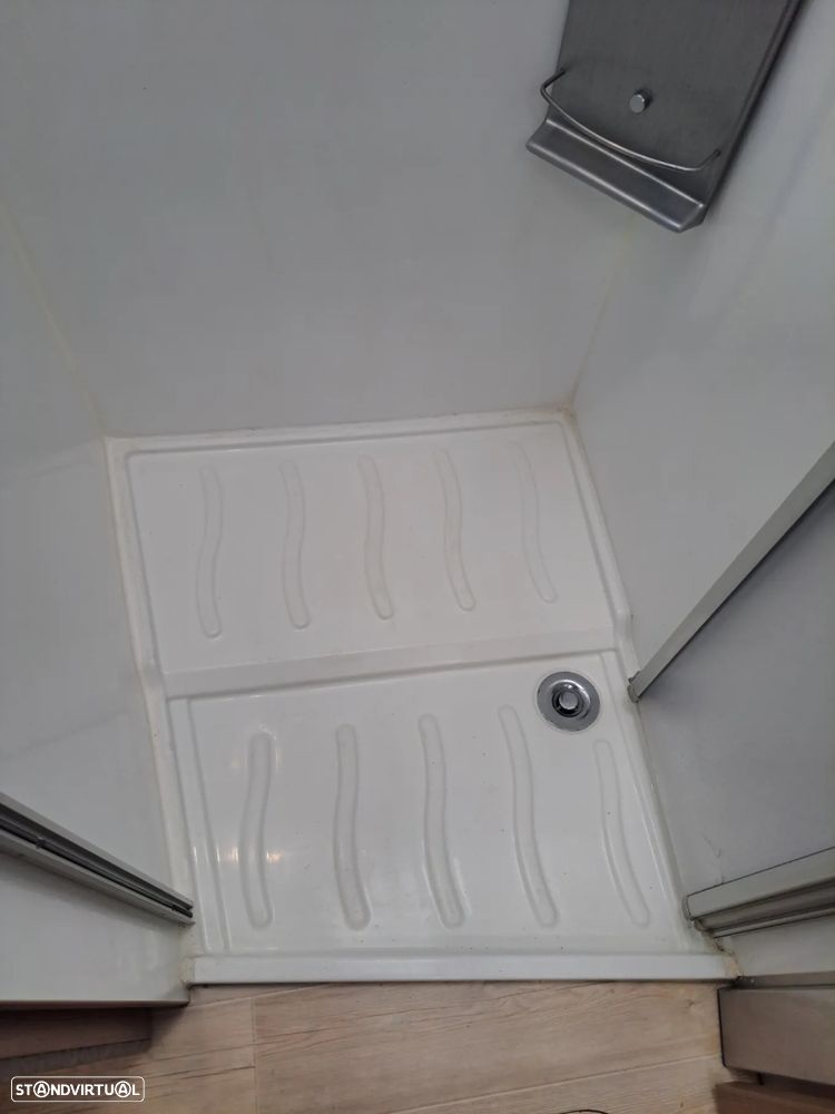 Pilote Essential P 746 - 38