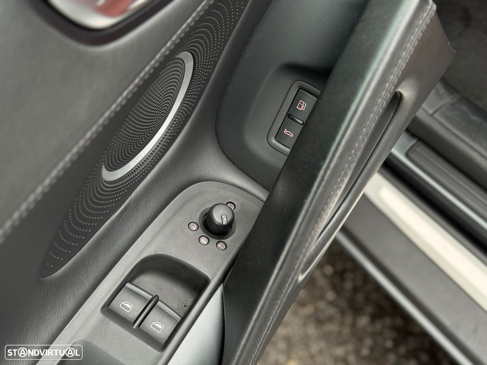 Audi R8 Coupé 4.2 FSI quattro R tronic - 21