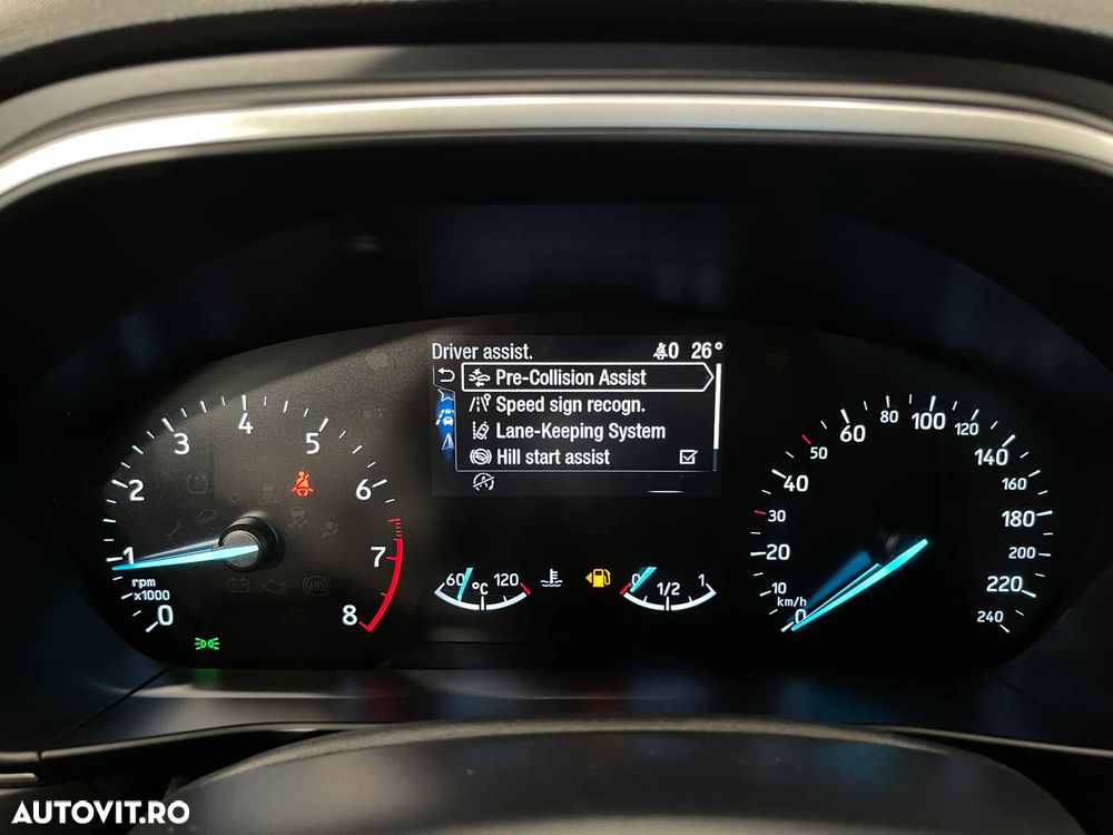 Ford Focus 1.0 EcoBoost Trend Edition - 25