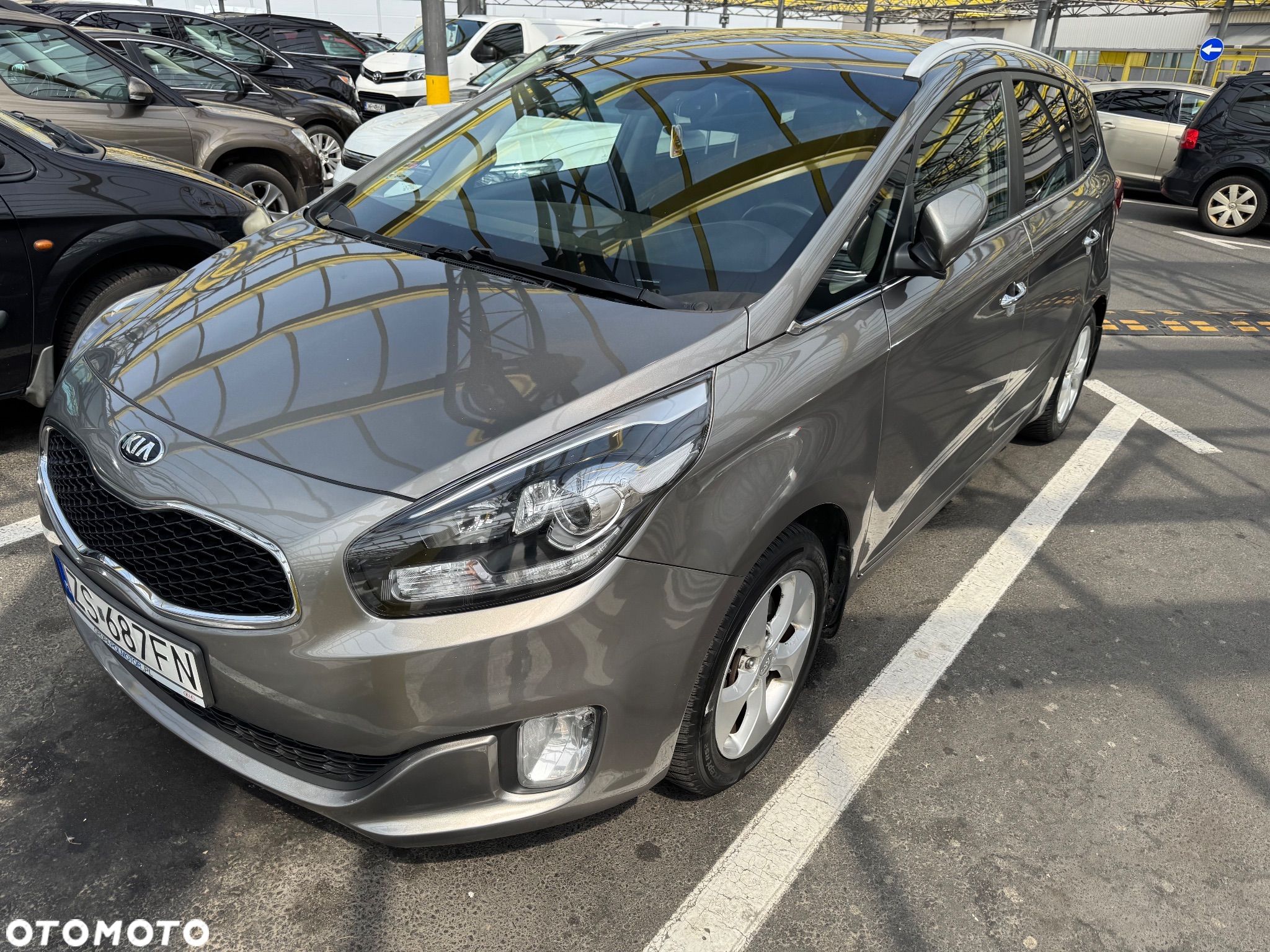 Kia Carens 1.6 GDI Business Line EU6 - 1