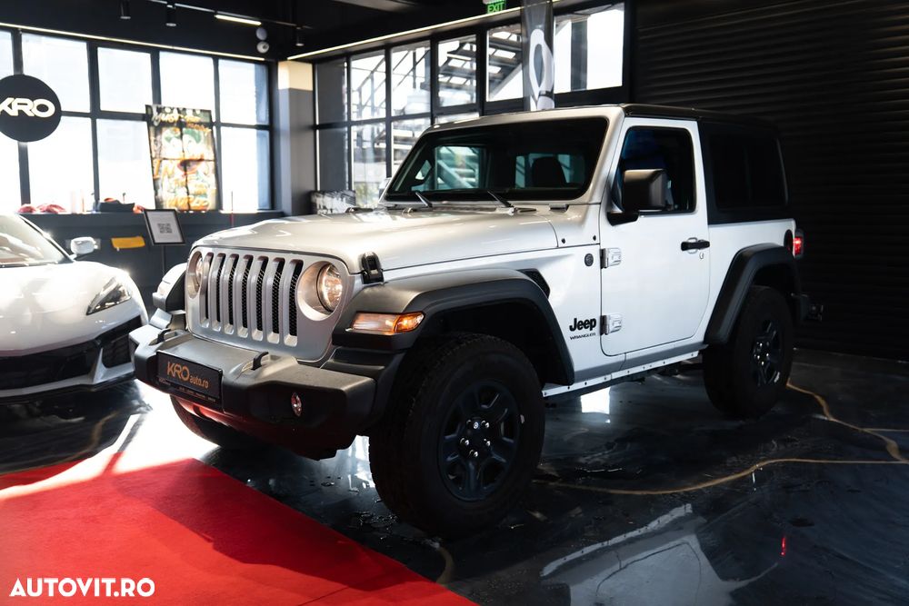 Jeep Wrangler - 1