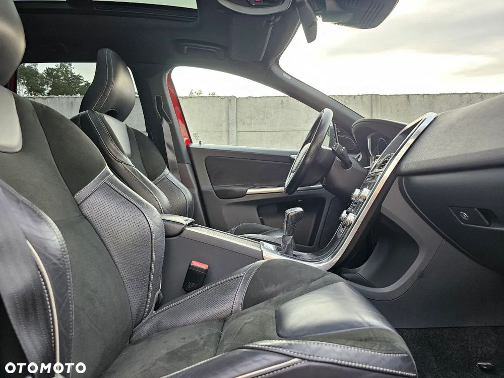 Volvo XC 60 D3 R-Design - 31