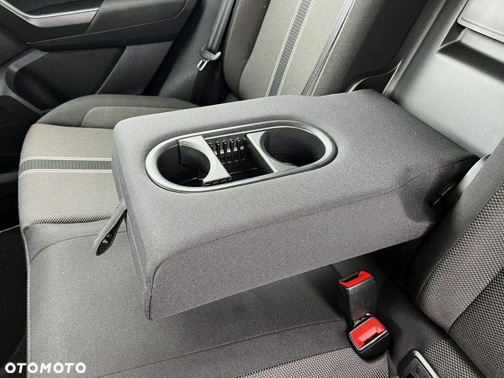 Volkswagen T-Roc 1.0 TSI Style - 38