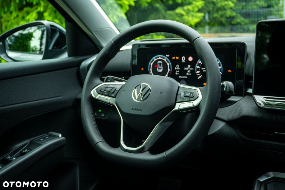 Volkswagen T-Roc - 26