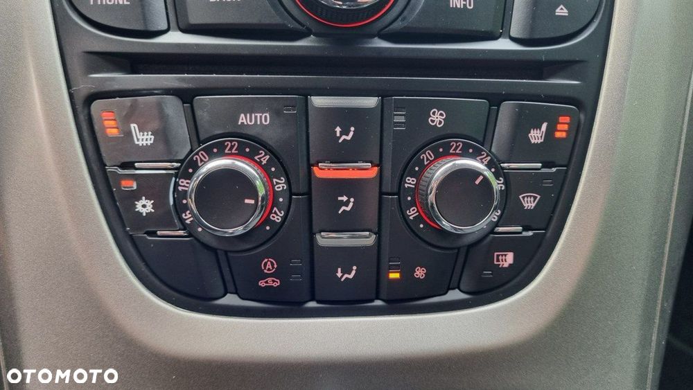 Opel Astra - 16