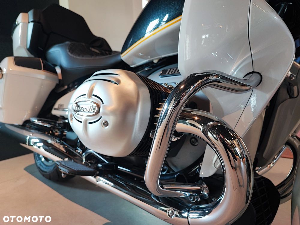 BMW R - 26