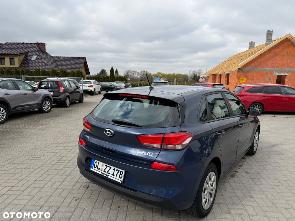 Hyundai i30 1.4 Fifa World Cup Edition - 9