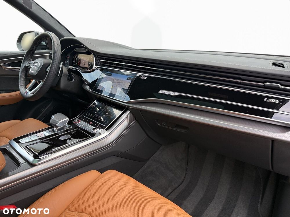 Audi RS Q8 TFSI Quattro Tiptronic - 31