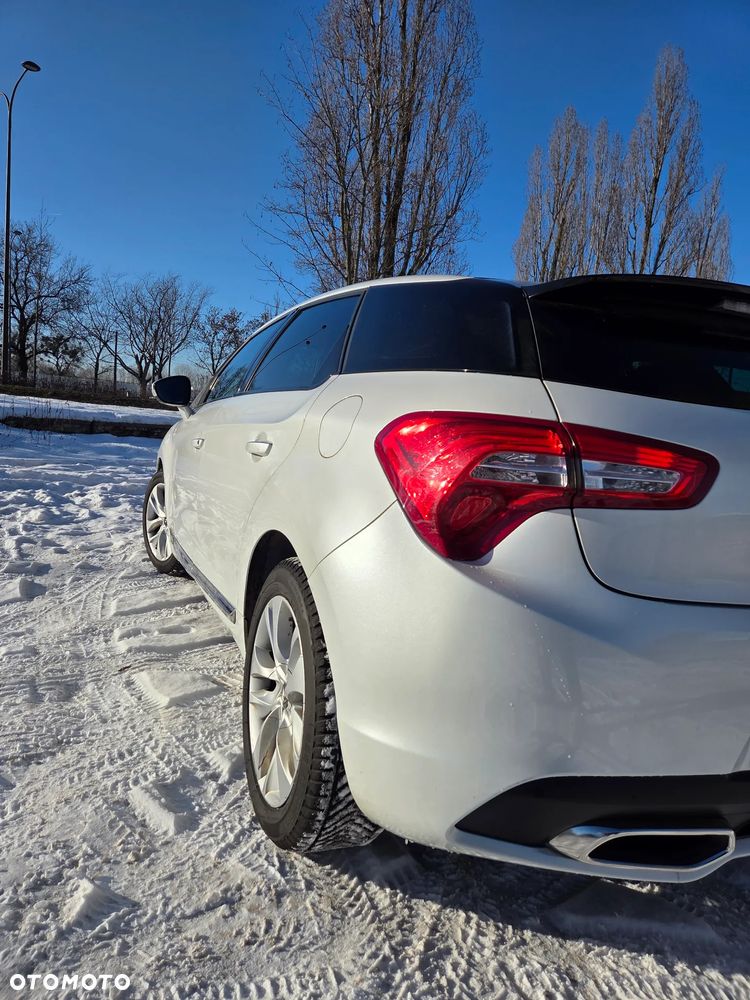 Citroën DS5 2.0 HDi SoChic - 23