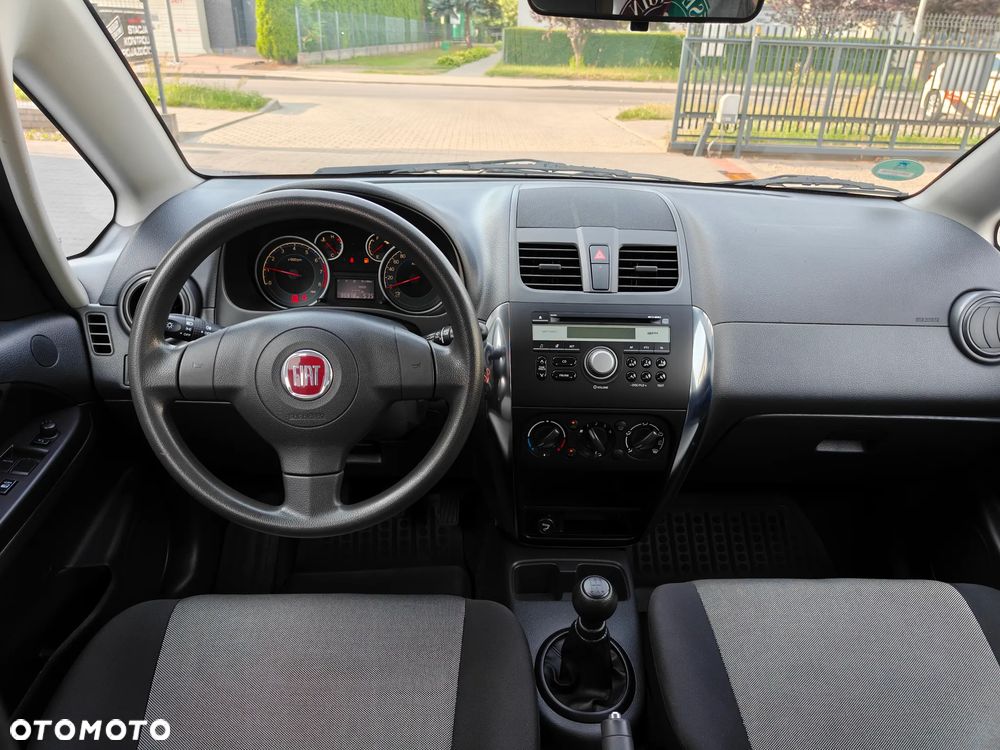 Fiat Sedici - 24