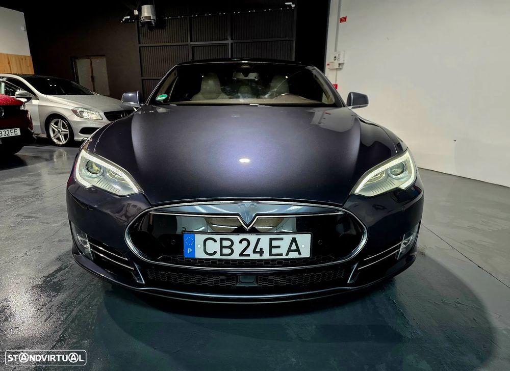 Tesla Model S 85 - 3