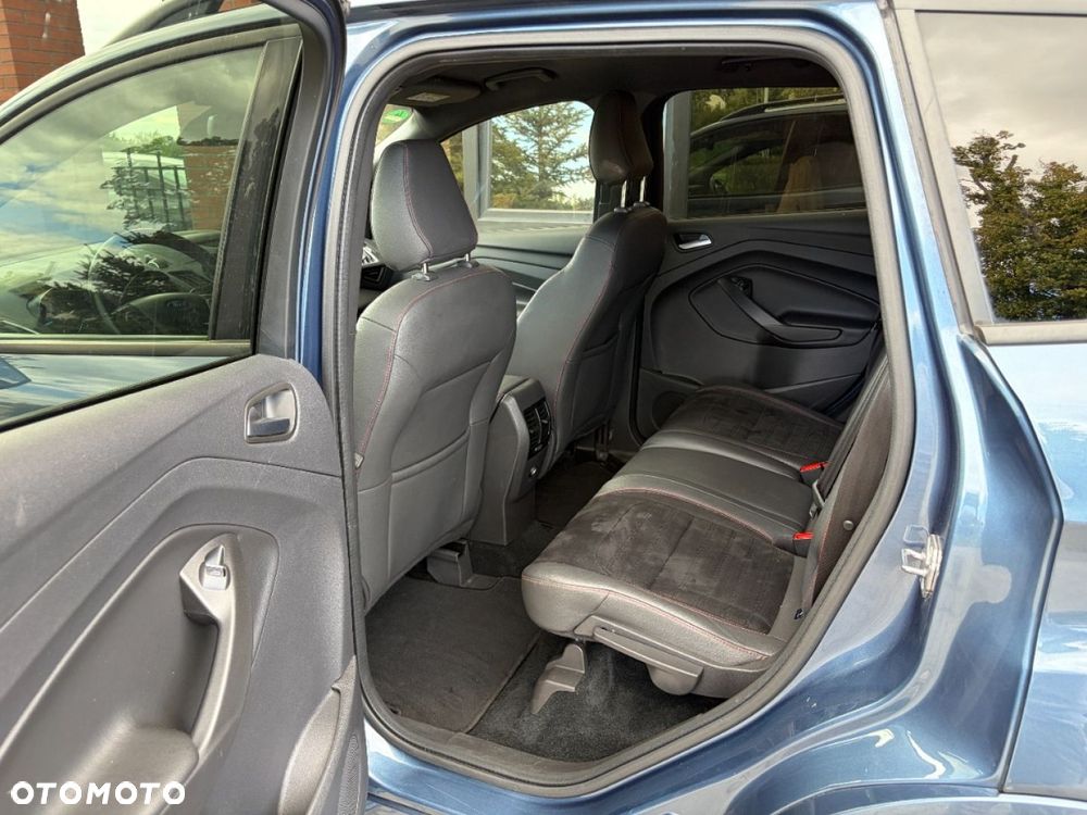Ford Kuga 1.5 EcoBoost 4x4 ST-Line - 13