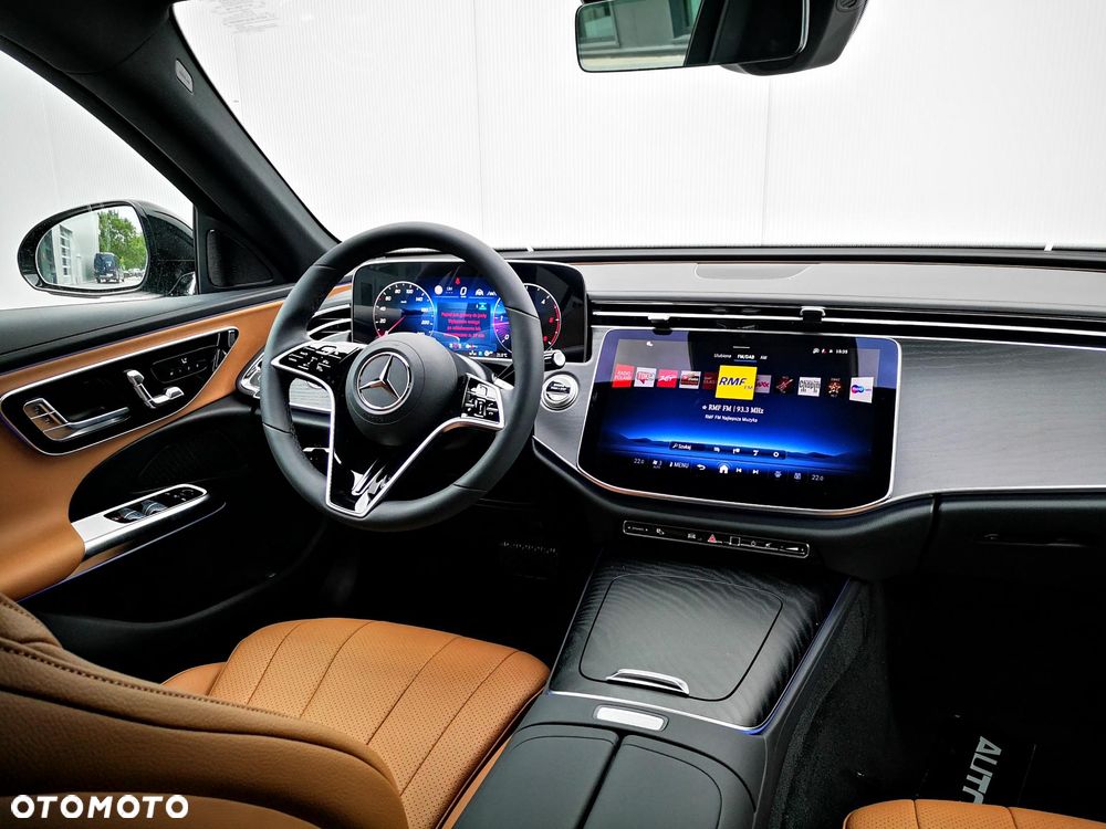 Mercedes-Benz Klasa E 200 d 9G-TRONIC AVANTGARDE NIGHT Edition - 16
