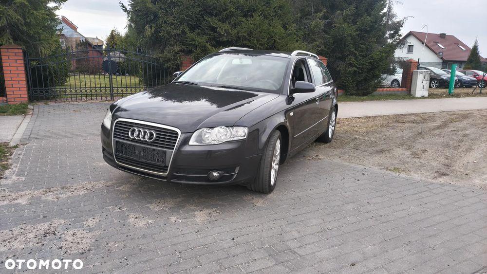 Audi A4 Avant - 4