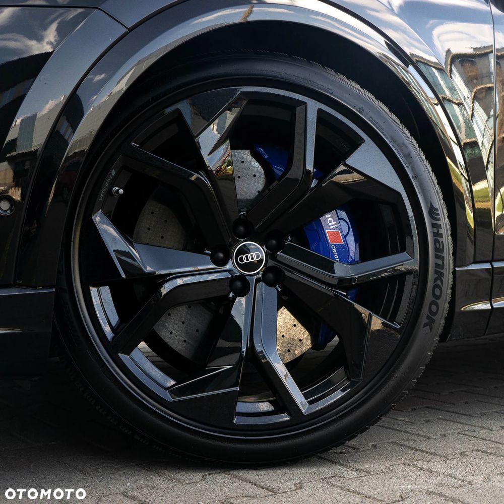 Audi RS Q8 - 13