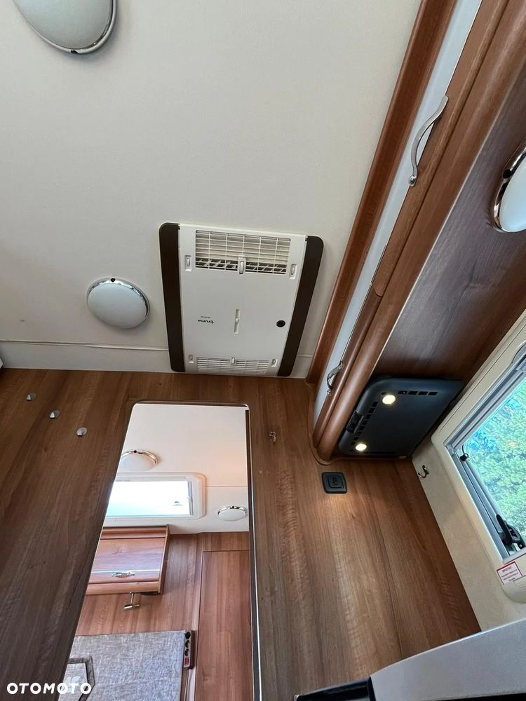 Mercedes-Benz Sprinter - 28