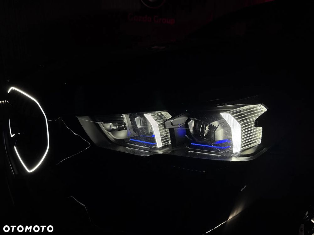 BMW Seria 5 520d xDrive mHEV M Sport - 8