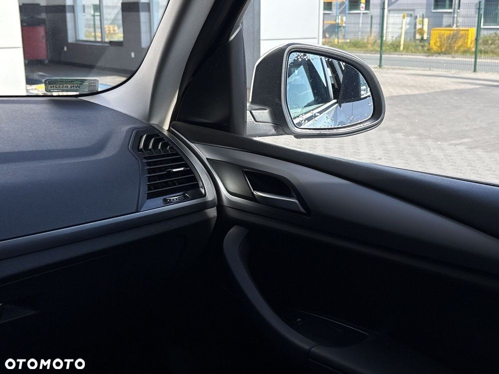 BMW X3 xDrive20i - 12